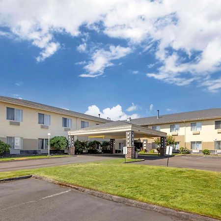 Comfort Suites Near Vancouver Mall Zewnętrze zdjęcie