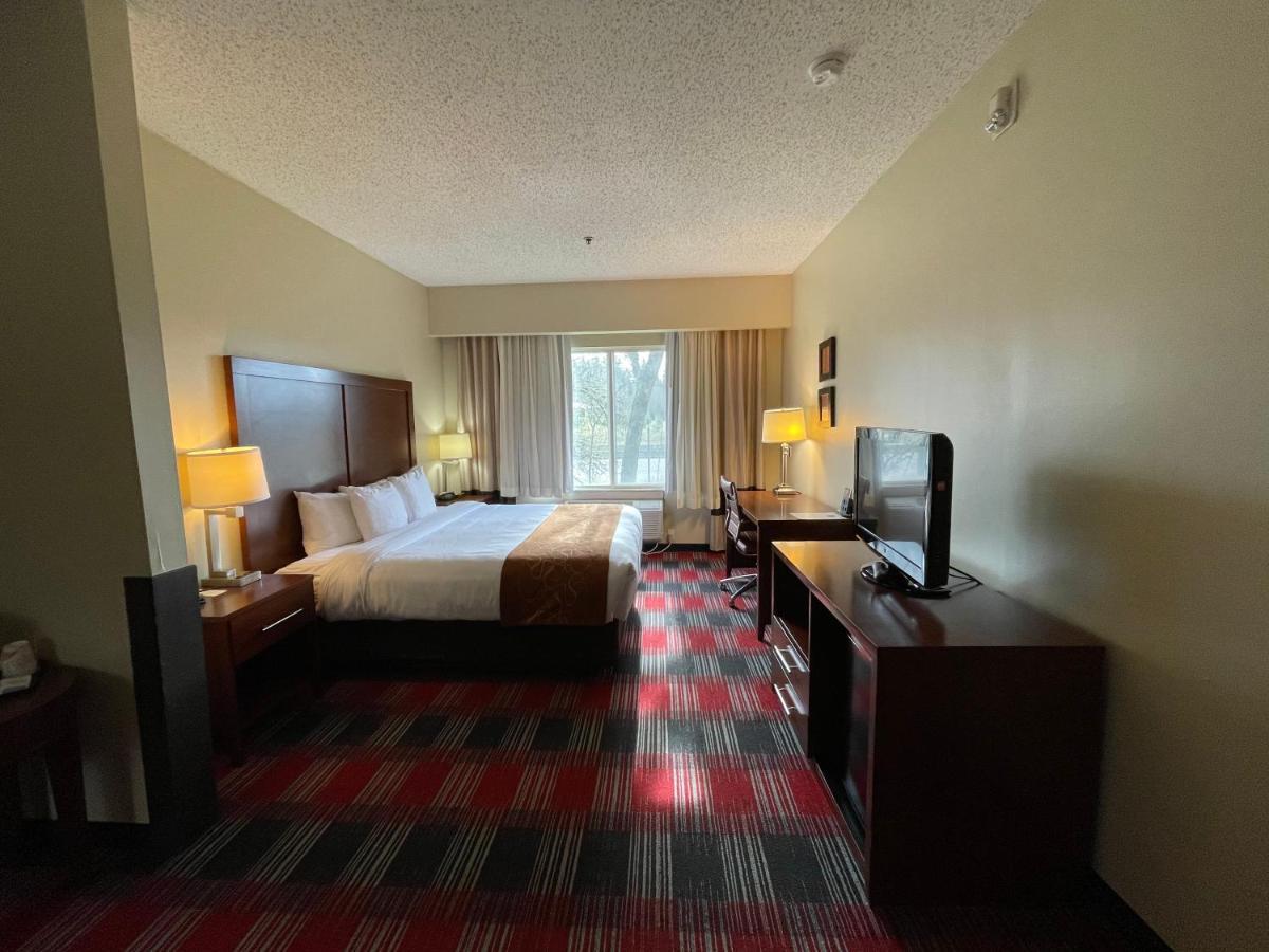 Comfort Suites Near Vancouver Mall Zewnętrze zdjęcie