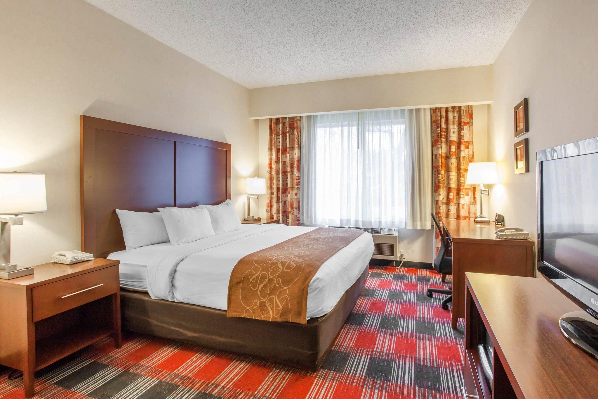 Comfort Suites Near Vancouver Mall Zewnętrze zdjęcie
