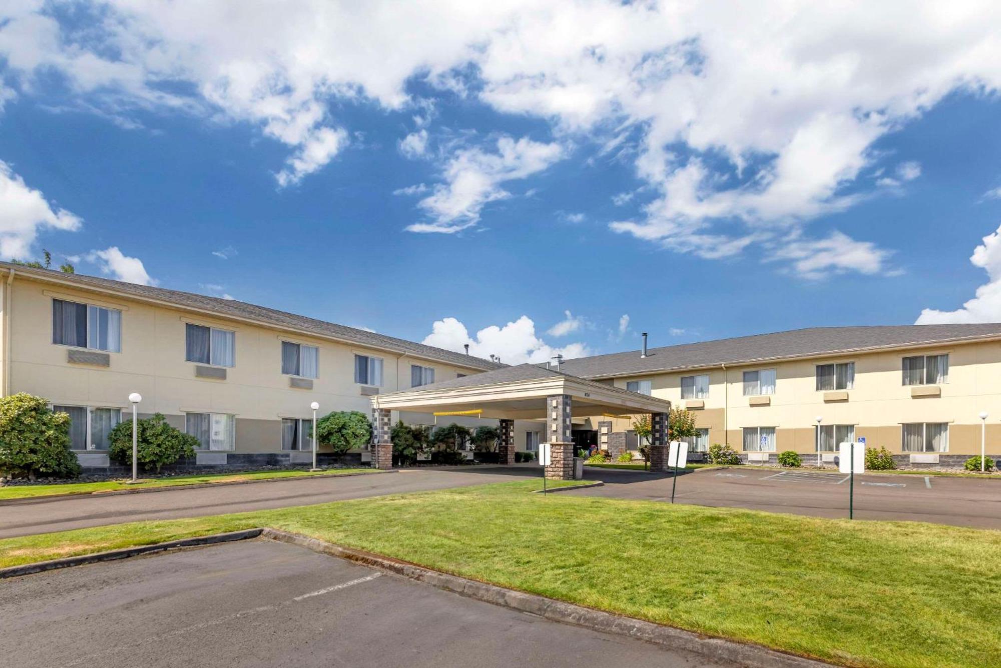 Comfort Suites Near Vancouver Mall Zewnętrze zdjęcie