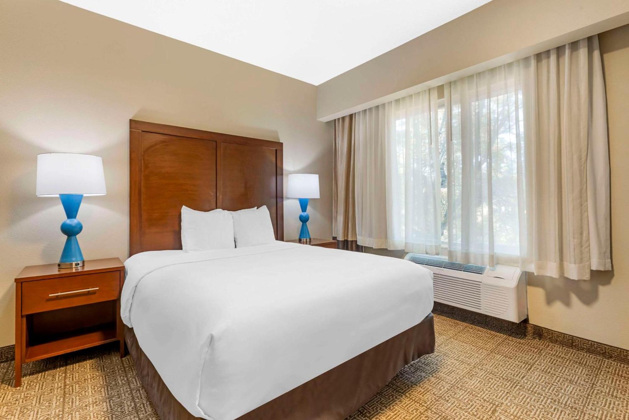 Comfort Suites Near Vancouver Mall Zewnętrze zdjęcie